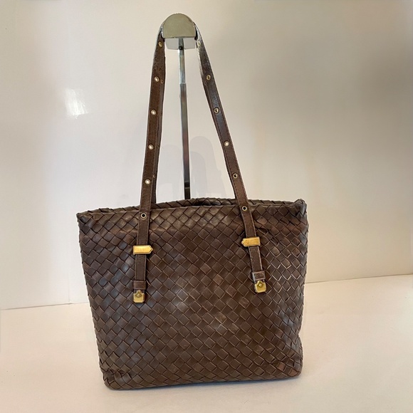 Bottega Veneta Intrecciato small tote 162937 Leather Shoulder Handbag Brown - Picture 3 of 16